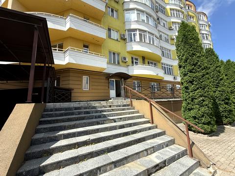 коммерческая по адресу Квитки-Основьяненко ул., 8б