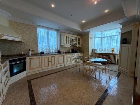 квартира по адресу Паторжинского ул., 14