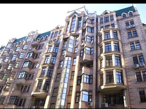 паркомісце за адресою Олеся Гончара вул., 26