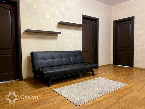 квартира за адресою Анни Ахматової вул., 13