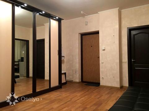 квартира за адресою Анни Ахматової вул., 13