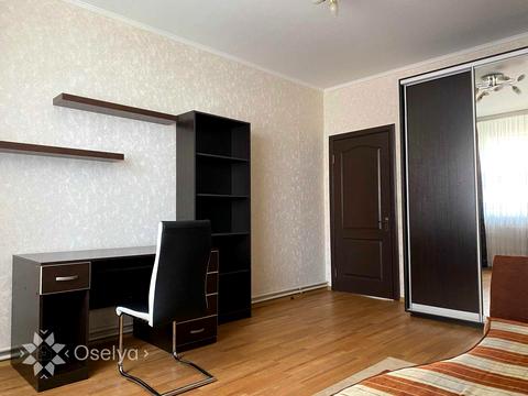 квартира за адресою Анни Ахматової вул., 13