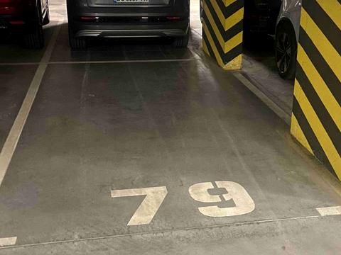 паркоместо по адресу Пимоненко ул. (Донбассовская), 7а