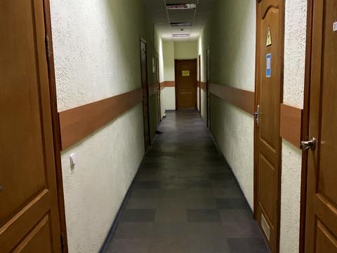 коммерческая по адресу Нижньохолодногірська ул., 8