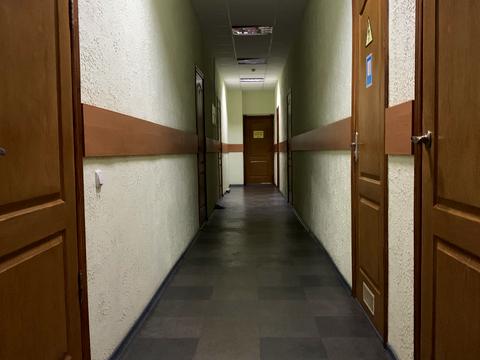 коммерческая по адресу Нижньохолодногірська ул., 8