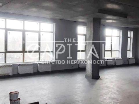 коммерческая по адресу Степана Бандери, 8