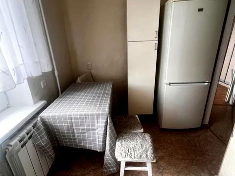 квартира за адресою Дмитра Павличка просп. (Маршала Рокосовського), 3-Б