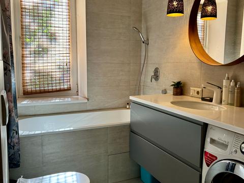квартира по адресу Кропивницкого ул., 3