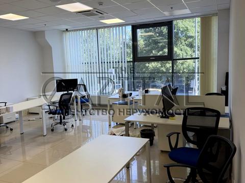 комерційна за адресою Машинобудівна вул., 41