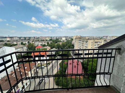 квартира за адресою Тичини вул., 65
