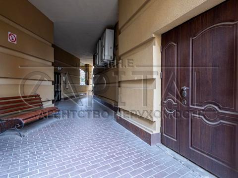 комерційна за адресою Золотоустівська вул., 55