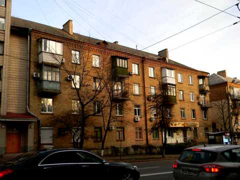 коммерческая по адресу Михаила Бойчука ул. (Кіквідзе), 25