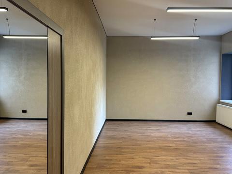 комерційна за адресою Капушанська вул., 168