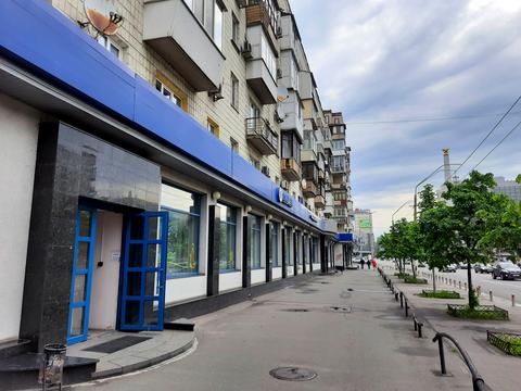 комерційна за адресою Київ, Берестейський просп. (Перемоги), 2