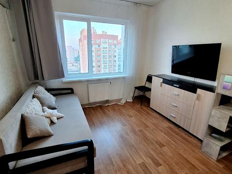 квартира за адресою Бориса Гмирі вул., 12-Б