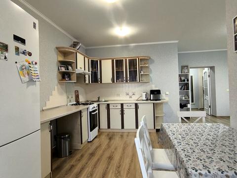 квартира за адресою Дмитра Іващенка вул., 4
