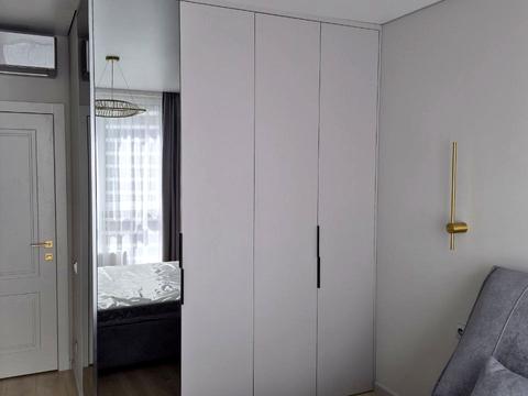 квартира за адресою Причальна вул., 12