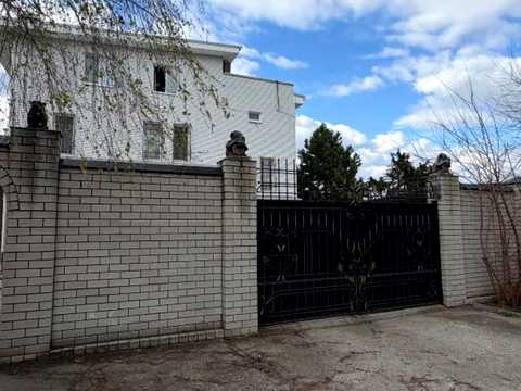 дом по адресу Олешковская ул.