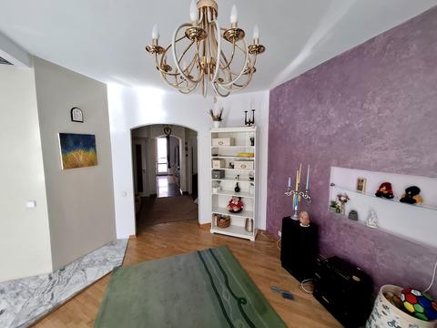 квартира по адресу Олеся ул., 25в