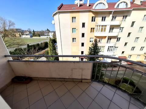 квартира по адресу Олеся ул., 25в