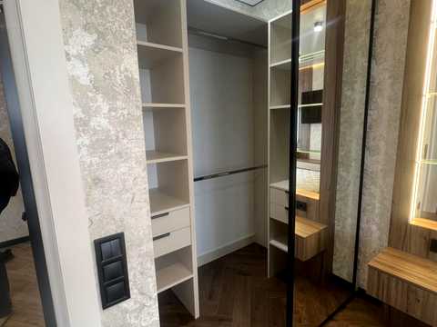 квартира за адресою Щирецька вул., 28