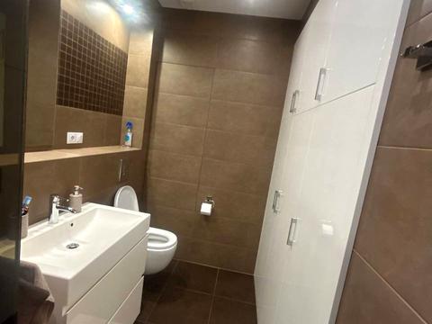 квартира за адресою Разумовська вул., 10/12