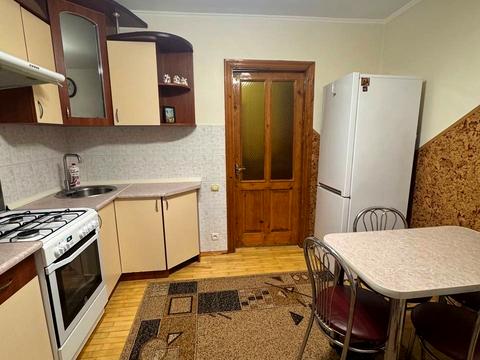 квартира за адресою Євгена Коновальця вул., 110