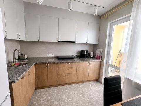 квартира за адресою Берковецька вул., 6