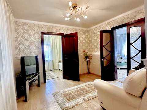 будинок за адресою Дорожна вул., 22