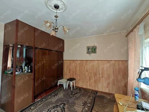 будинок за адресою с. Мильці, Центральна вул., 1