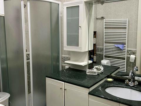 квартира за адресою Велика Васильківська вул. (Червоноармійська), 16