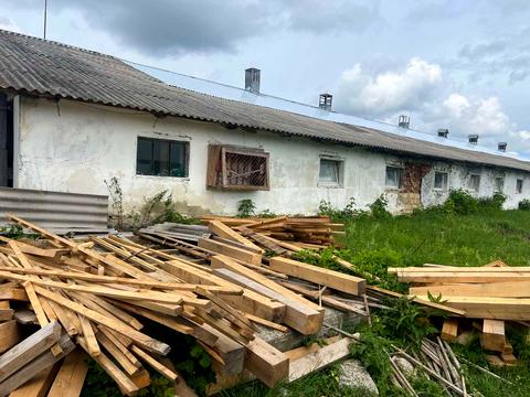 коммерческая по адресу Головна, 8