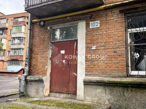 коммерческая по адресу Кам'янецька ул., 102