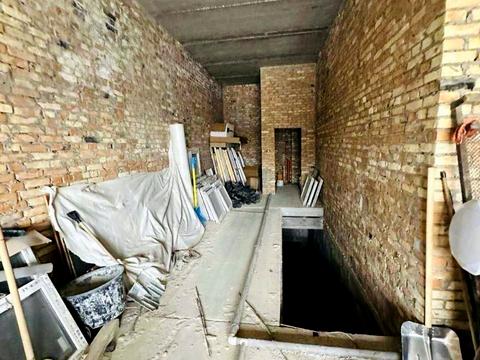 коммерческая по адресу Бузкова ул., 7