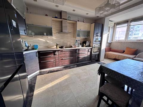 квартира по адресу Олены Пчилки ул., 6