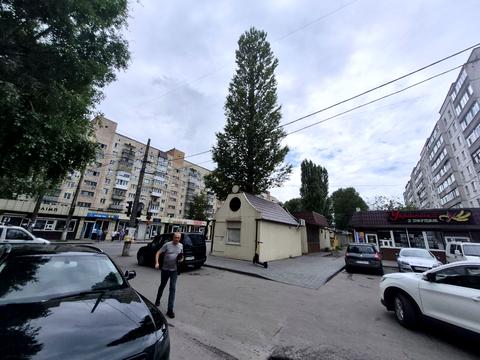 комерційна за адресою Романа Шухевича вул. (Курчатова), 4/1