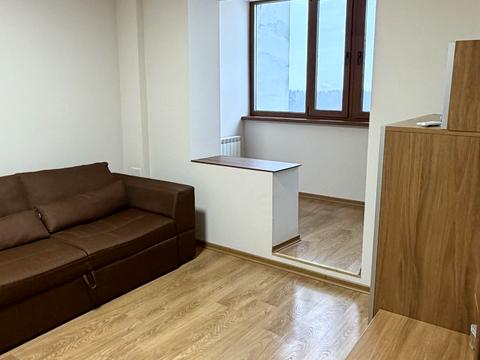 квартира за адресою Калинова вул., 8