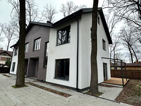 будинок за адресою Марії Зерової вул. (Мічуріна)