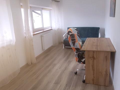 квартира за адресою с. Крихівці, Слобідська вул., 20