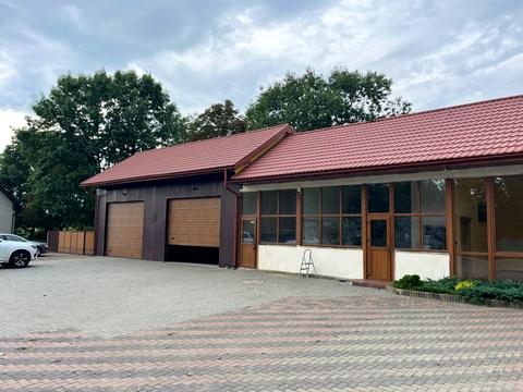 комерційна за адресою с. Корнич, Чернівецька, 1