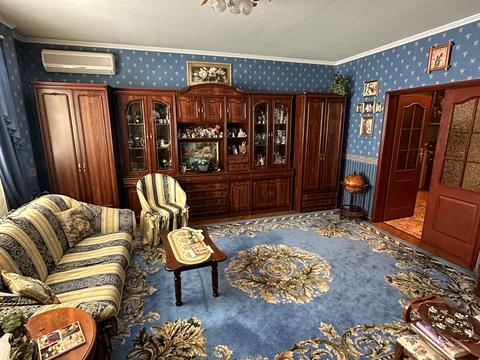 квартира за адресою Сім'ї Прахових вул. (Гайдара), 27