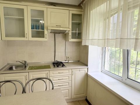квартира за адресою Василя Тютюнника вул. (Анрі Барбюса), 47
