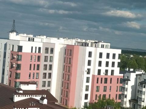 квартира за адресою Василя Сухомлинського вул., 14