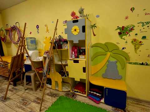 комерційна за адресою Костанді вул., 203