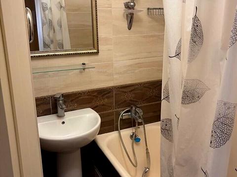 квартира за адресою Івана Франка вул., 8/10