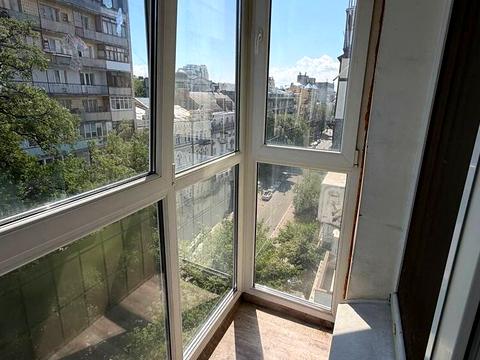 квартира за адресою Івана Франка вул., 8/10
