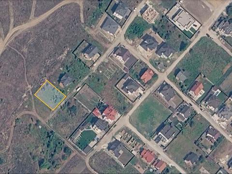 участок по адресу с. Криховцы, Лугова