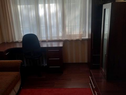 квартира за адресою Юрія Кондратюка вул. (Комунарівська), 11