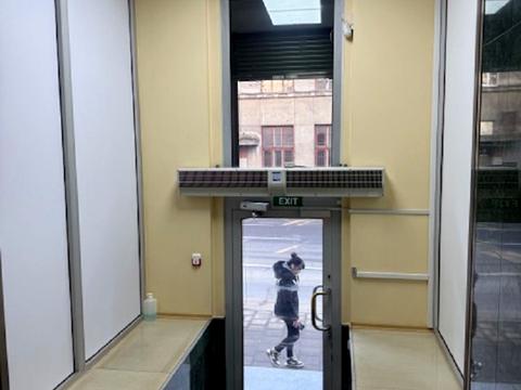 комерційна за адресою Зелена вул., 17