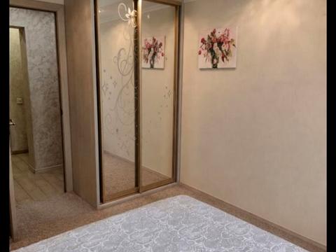 квартира за адресою Дмитра Апухтіна вул., 21-А
